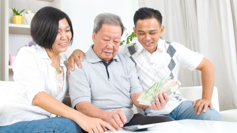 Family Caregiving and Money: How to Meet the Challenges and Keep the Peace  – Answers for Elders